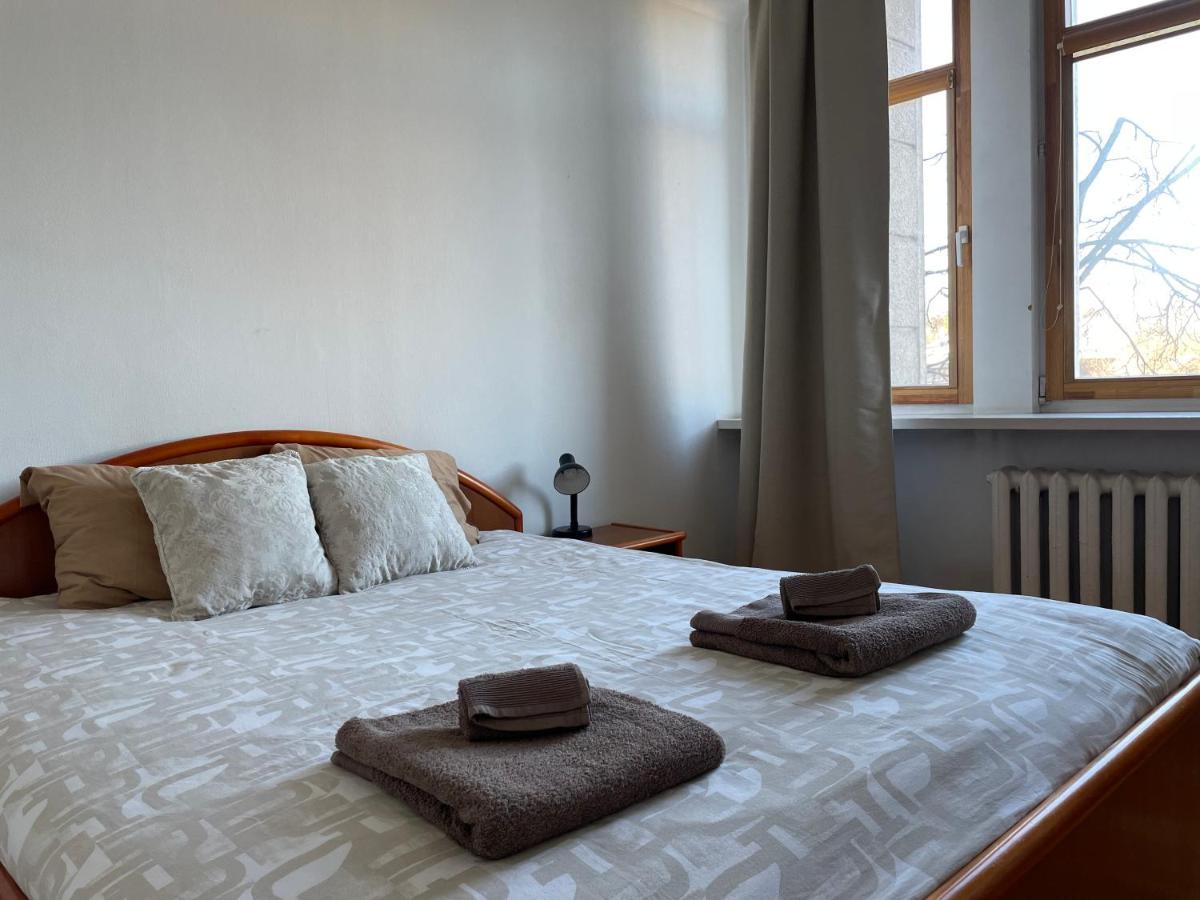 A Cozy Apartment With A Wonderful View Of The River In The Old Town Of Вилнюс Екстериор снимка
